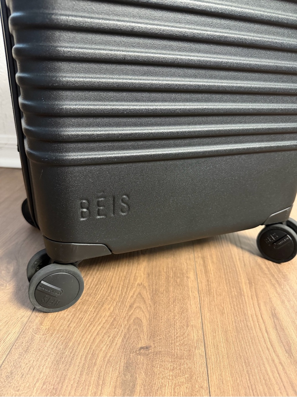 BEIS Black Carry-On Roller - Picture 2 of 16